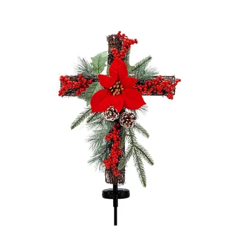 Коледен кръст на слънчеви батерии с гирлянди, метален кръст, естествен ратан, червена коледна звезда и плодове