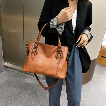 Нова дамска чанта през рамо, женски реколта Маркови луксозни чанти, дамски чанти през рамо с голям капацитет, Мека кожена чанта-тоут