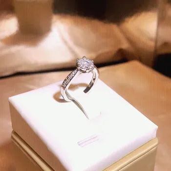 Корейското Годежен пръстен от сребро 925 проба с имитация на Осем сърца и Осем стрели, пръстен с диамант, Креативен подарък Женската двойка за 