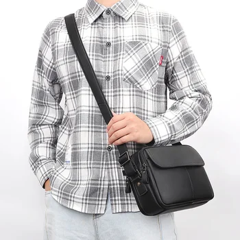 нова ежедневни кожена чанта от телешка кожа със слой от мъжка глава, малка градинска диагонално чанта на едно рамо, мъжки чанти
