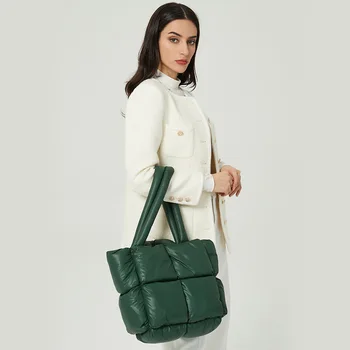 Пуховик, памучен яке, дамска чанта, Минималистичная голям чанта с хлопковым пълнеж, Меки клетчатая чанта на едно рамо