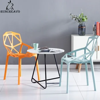 Трапезария стол Модерна минималистичная кухненски мебели за дома Nordic с дебела пластмасова облегалка Стол за почивка Сетчатое червено столче за тераси
